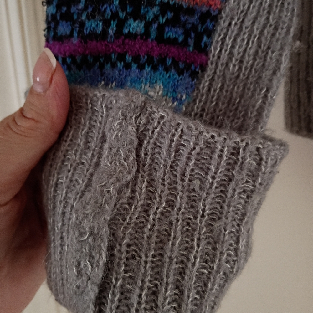 Free People Colorful Knit Turtleneck Sweater.Very Good Condition. - Picture 6 of 7